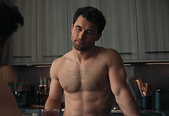 Robbie Graham-Kuntz nude gay scenes