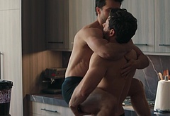 Robbie Graham-Kuntz nude gay scenes