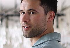 Robbie Graham-Kuntz shirtless pics