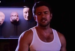 Brandon Sklenar nude scenes