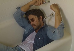 Brandon Sklenar nude scenes