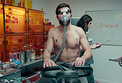 Brandon Sklenar nude scenes