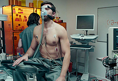 Brandon Sklenar nude scenes