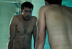 Brandon Sklenar nude scenes