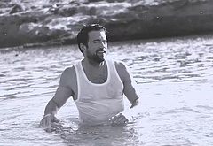 Brandon Sklenar nude scenes