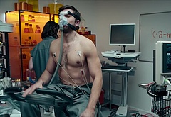 Brandon Sklenar nude scenes