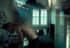 Brandon Sklenar nude scenes