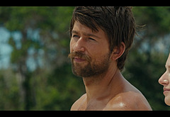 Brandon Sklenar nude scenes