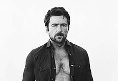 Brandon Sklenar sexy pics