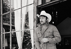 Brandon Sklenar sexy pics