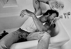 Brandon Sklenar sexy pics