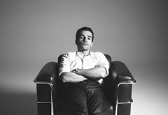 Christopher Abbott shirtless pics