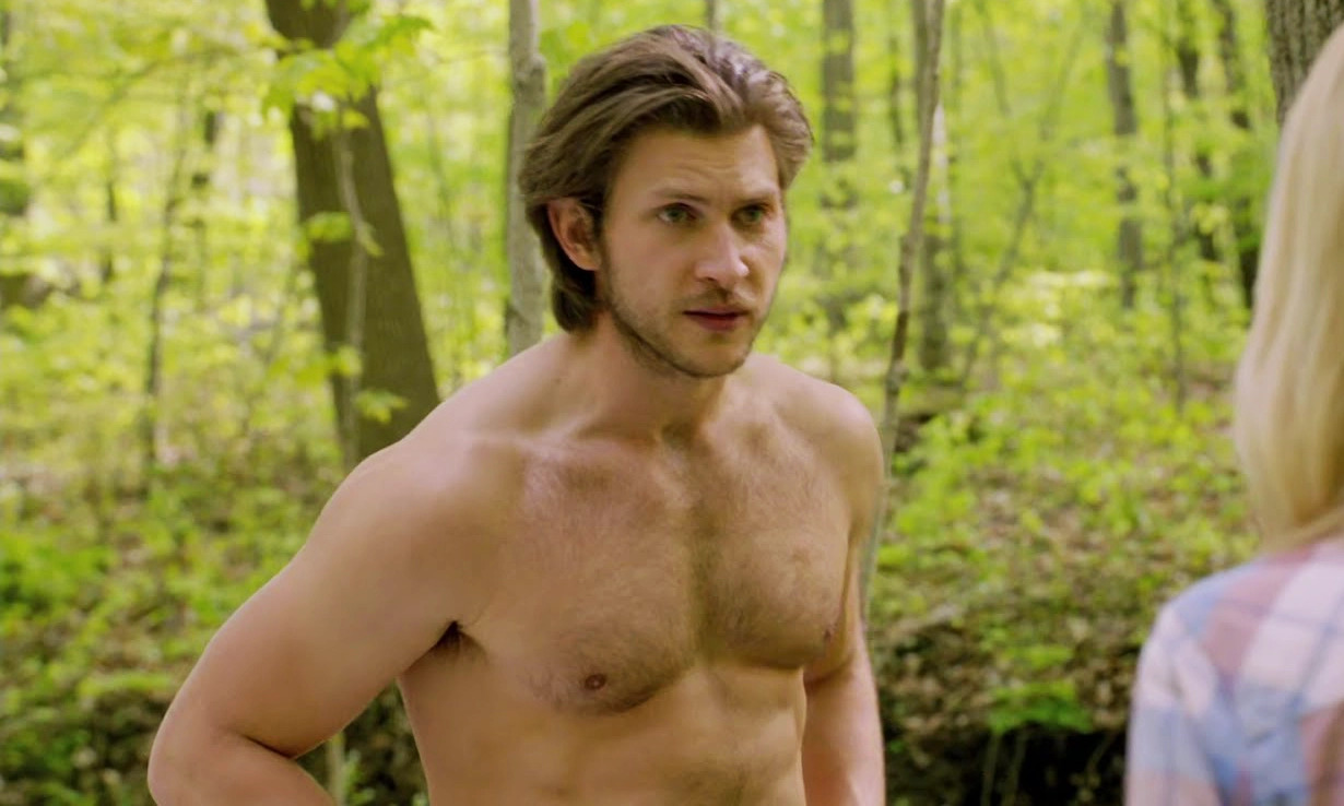 Greyston Holt Nude – NSFW Photos And Sex Scenes
