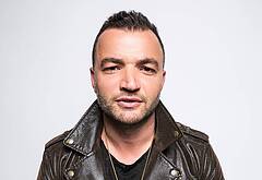 Nick E Tarabay sexy