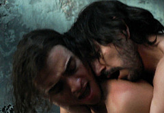 Diego Luna nude in Kiss Of The Spider Woman