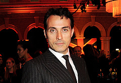 Rufus Sewell sexy pics