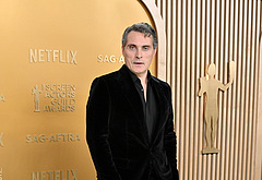 Rufus Sewell sexy pics