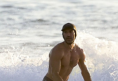 Justin Baldoni Shirtless at the Costa Rica Beach