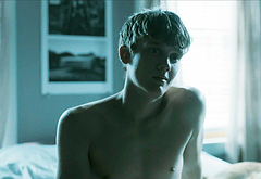 Hunter Doohan nude movie scenes