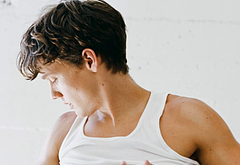 Hunter Doohan shirtless and bulge pics