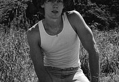 Hunter Doohan shirtless and bulge pics