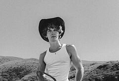 Hunter Doohan shirtless and bulge pics