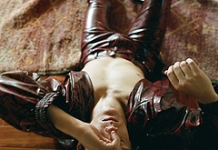 Hunter Doohan shirtless and bulge pics