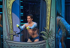 Jonathan Groff shirtless and sexy pics