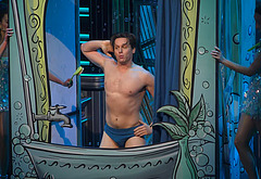 Jonathan Groff shirtless and sexy pics