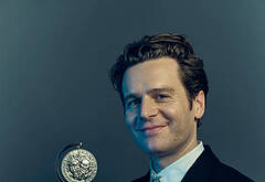 Jonathan Groff shirtless and sexy pics