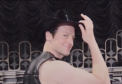 Jonathan Groff shirtless and sexy pics