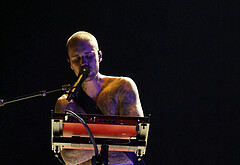 Silk Boxers and Confidence Justin Bieber Redefines Grammys Style