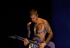 Silk Boxers and Confidence Justin Bieber Redefines Grammys Style