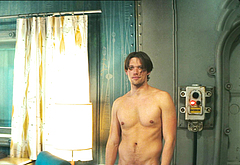 Cameron Cowperthwaite Nude Scenes in Fallout