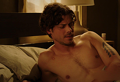 Francois Arnaud frontal nude and agy sex scenes