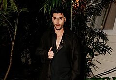 Francois Arnaud nude and underwear photos