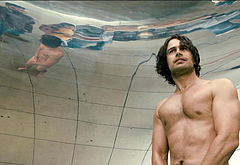 Theo James Frontal Nude Scenes