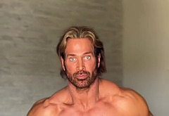 Mike OHearn nude and underwear pics