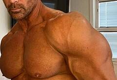 Mike OHearn nude and underwear pics