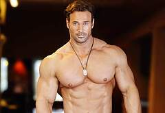 Mike OHearn nude and underwear pics