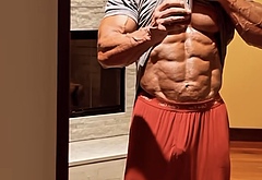 Mike OHearn nude and underwear pics