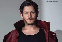 Iwan Rheon sexy photos