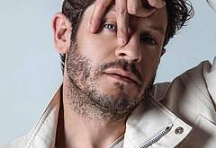 Iwan Rheon hot