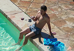 Iwan Rheon nude movie scenes