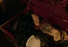 Joseph Gilgun nude and sex scenes