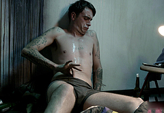 Joseph Gilgun dick bulge