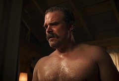 David Harbour nude and sexy scenes