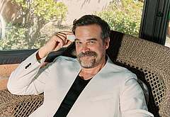 David Harbour shirtless and bulge pics