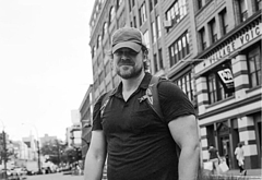 David Harbour shirtless and bulge pics