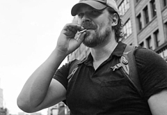 David Harbour shirtless and bulge pics